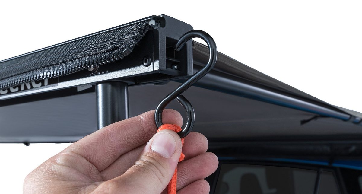 image of a rhino rack roof rack awning